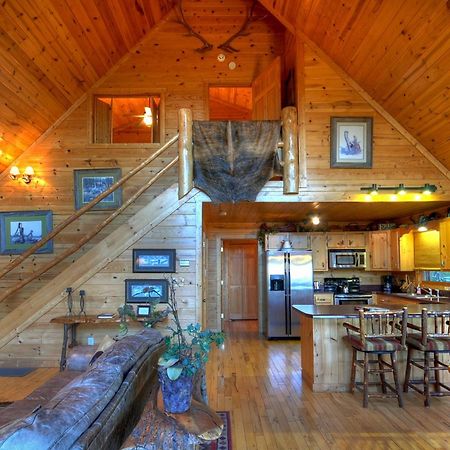 The View Sweeping Mountain Views Gas Fireplace Game Room Hot Tub Blue Ridge Eksteriør bilde